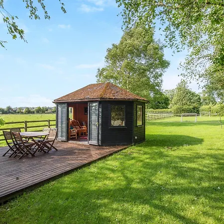 Barn - Uk49959 피커링